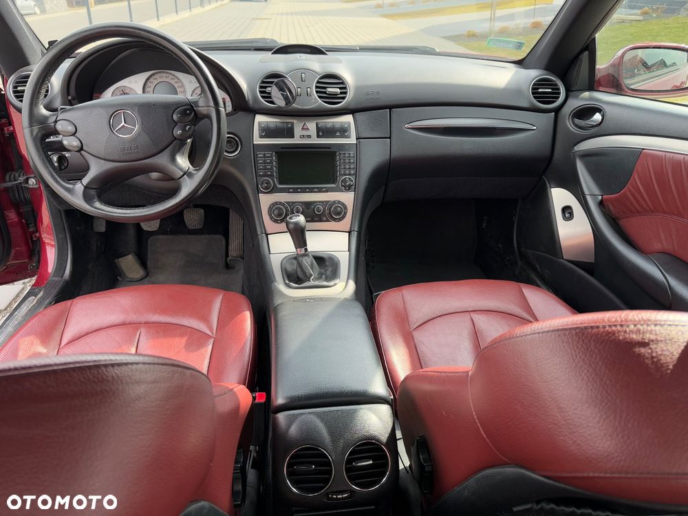 Mercedes-Benz CLK 280 Avantgarde - 11