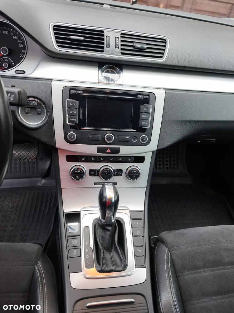 Volkswagen CC 2.0 TDI DPF BMT DSG - 17