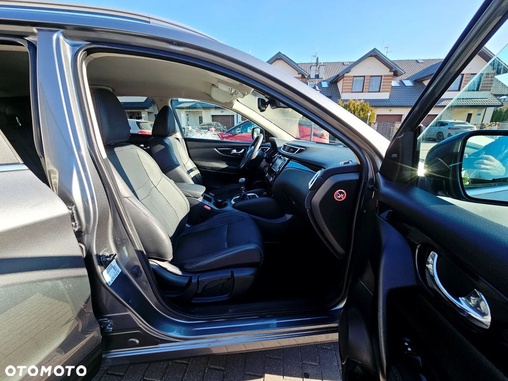Nissan Qashqai 1.2 DIG-T Tekna EU6 - 27