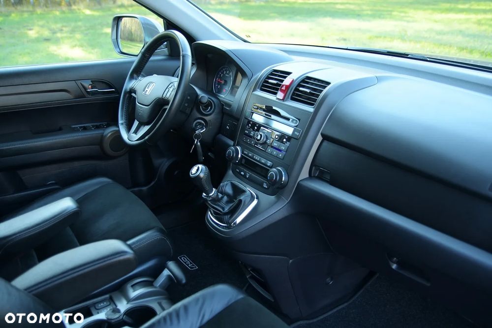 Honda CR-V 2.0i-VTEC 4WD Executive - 17