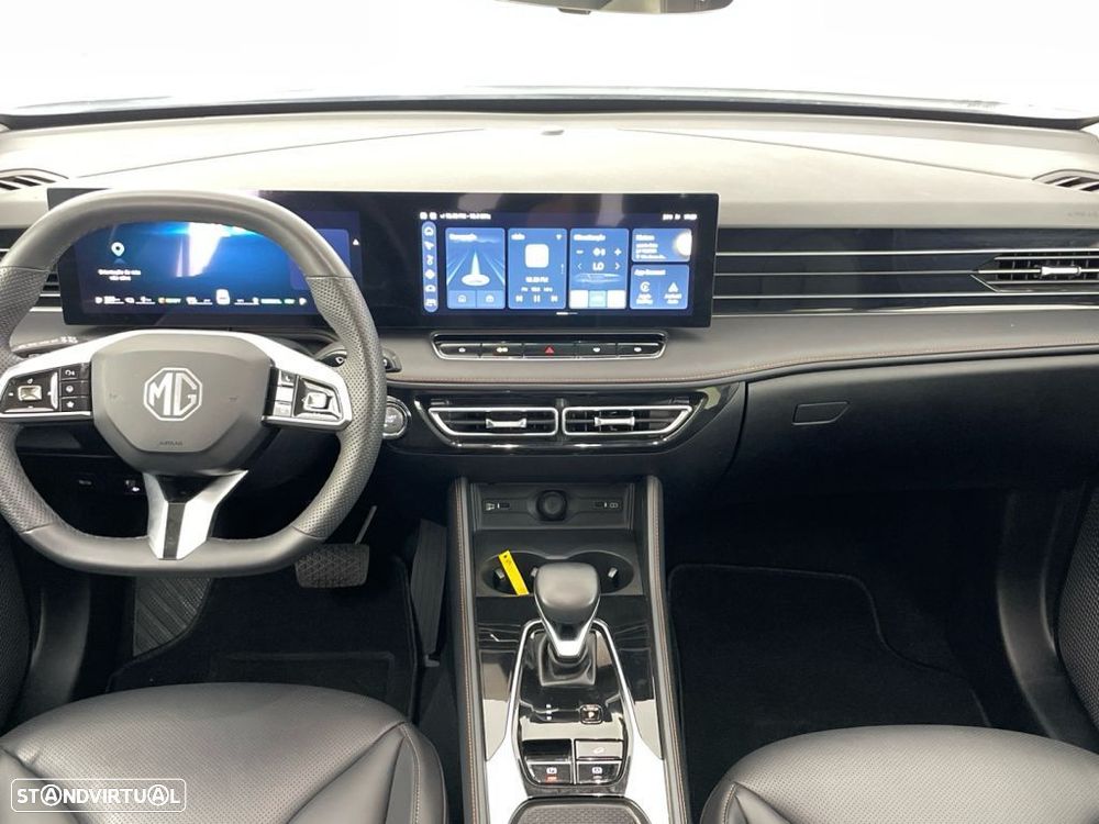 MG HS Luxury - 10