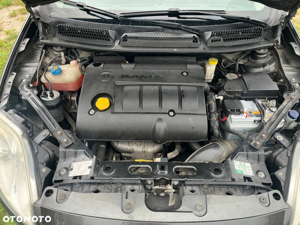 Fiat Bravo 1.9 Multijet Estiva Blue&Me - 9