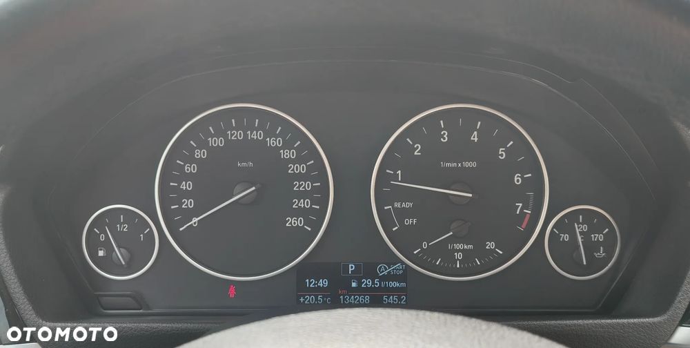 BMW 3GT 320i - 11
