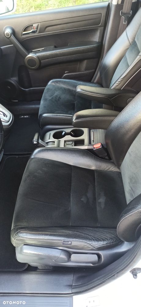 Honda CR-V 2.0i-VTEC Automatik Executive 50 Jahre Edition - 13