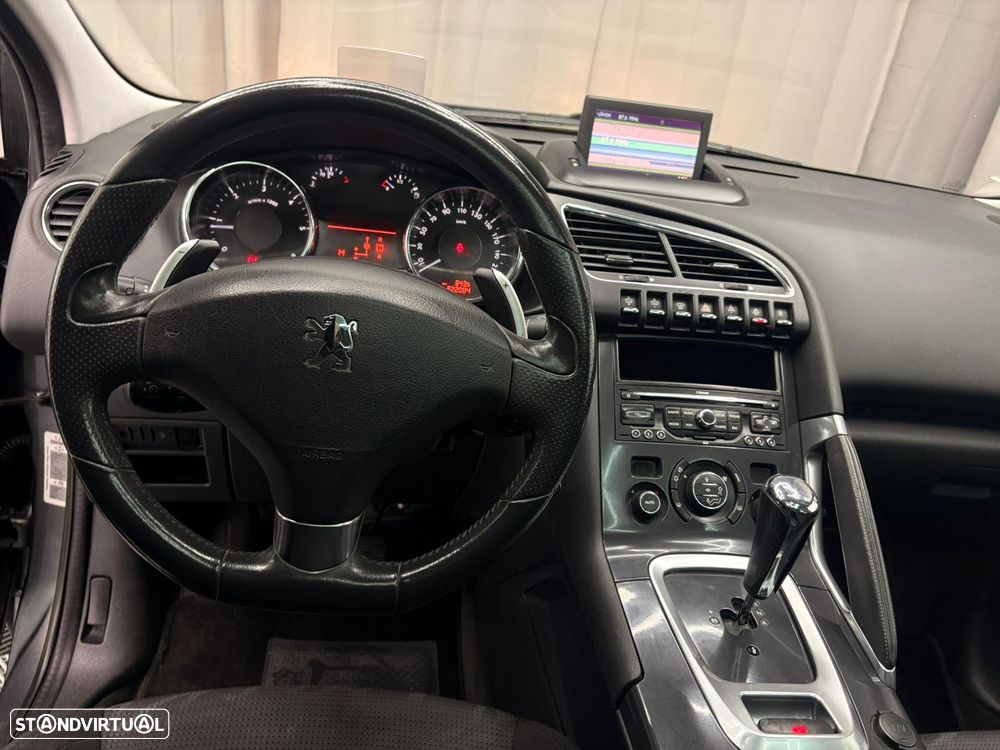 Peugeot 3008 1.6 HDi Executive CMP6 - 10