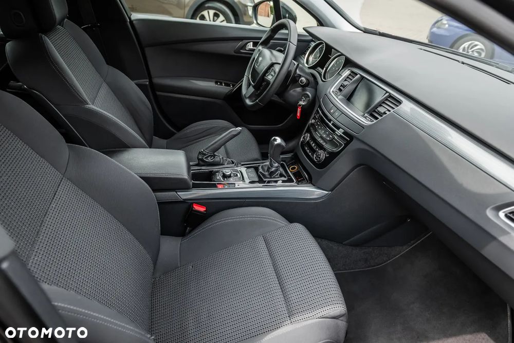 Peugeot 508 1.6 e-HDi Active S&S - 28