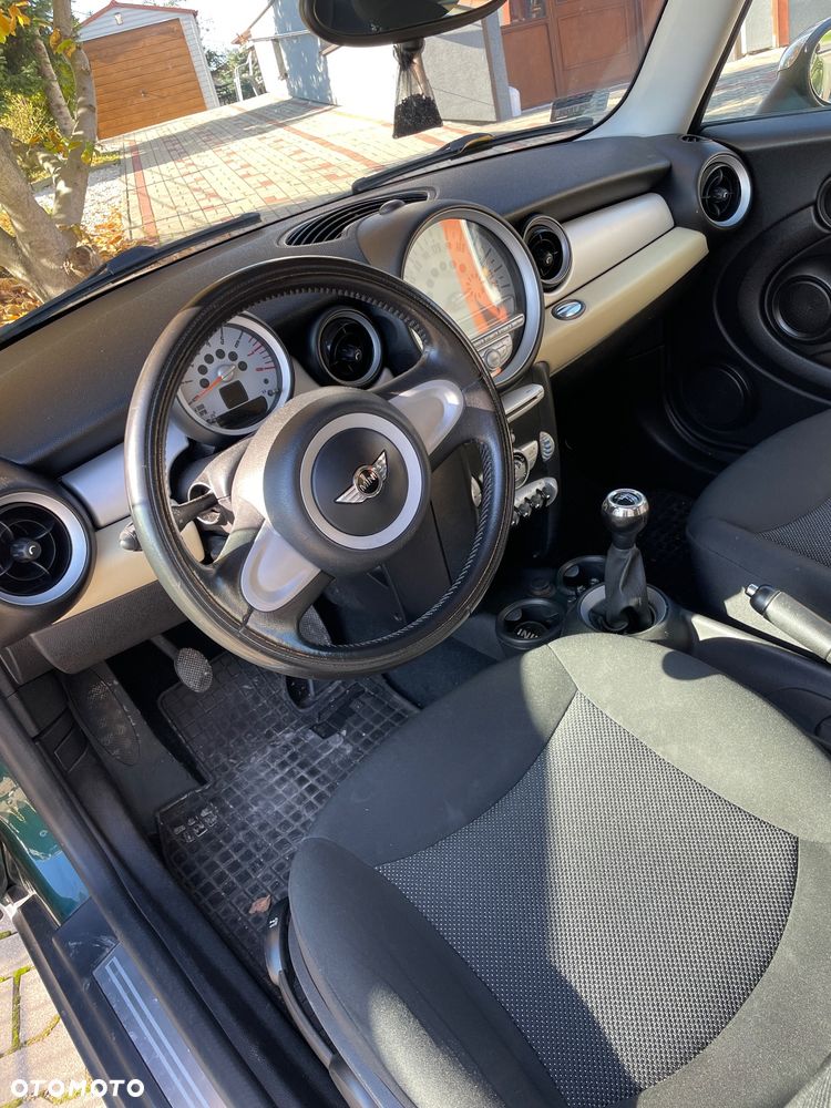 MINI ONE Standard - 6