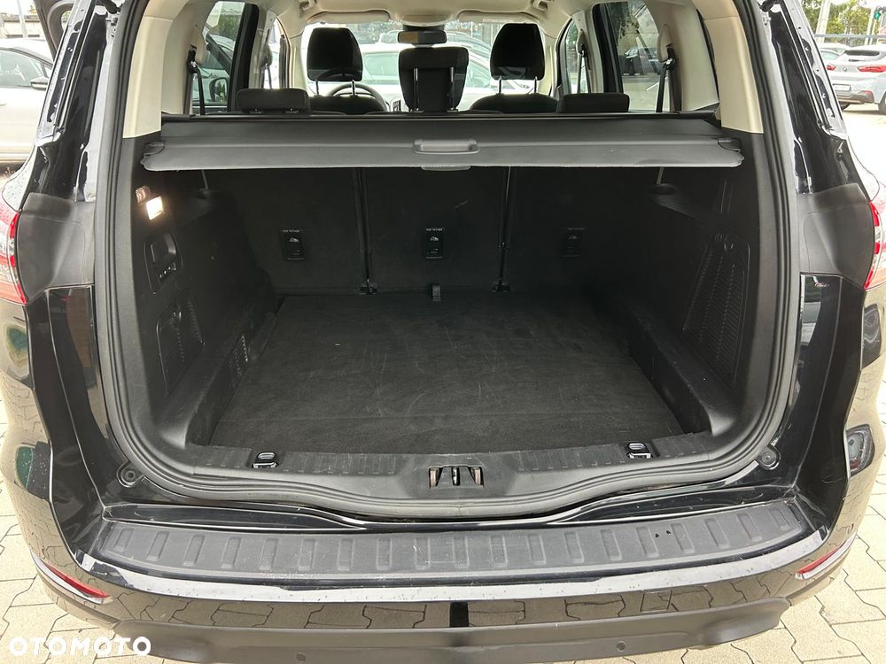 Ford S-Max 2.0 EcoBlue Titanium - 17