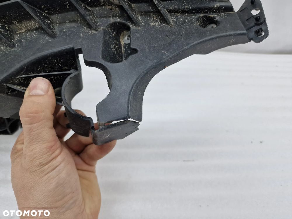 AUDI A4 B8 LIFT 11- LEWY ŚLIZG POD LAMPE /  MOCOWANIE LAMPY , NR 8K0805607B , NR AUKCJI SL56 - 35