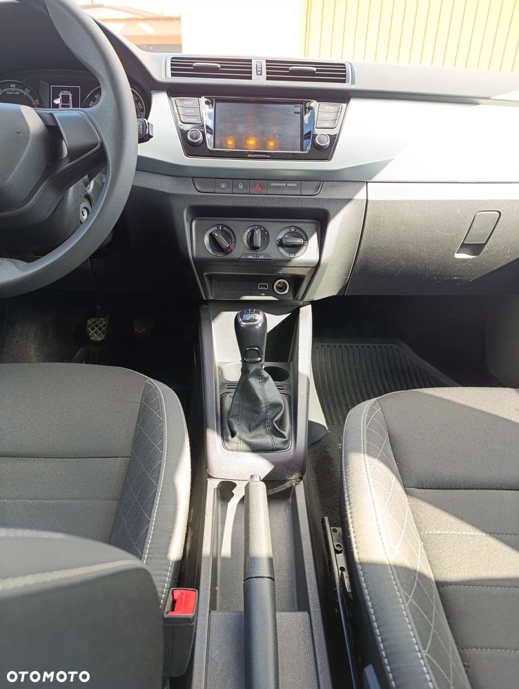 Skoda Fabia 1.0 Ambition - 26