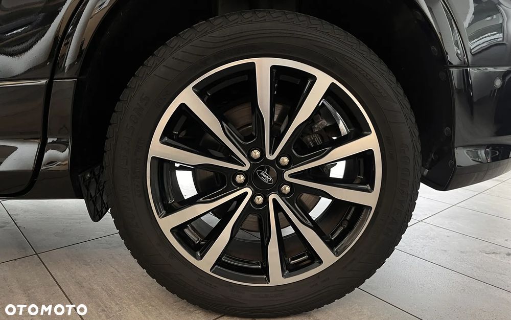 Ford Kuga 1.5 EcoBoost ST-LINE X - 8