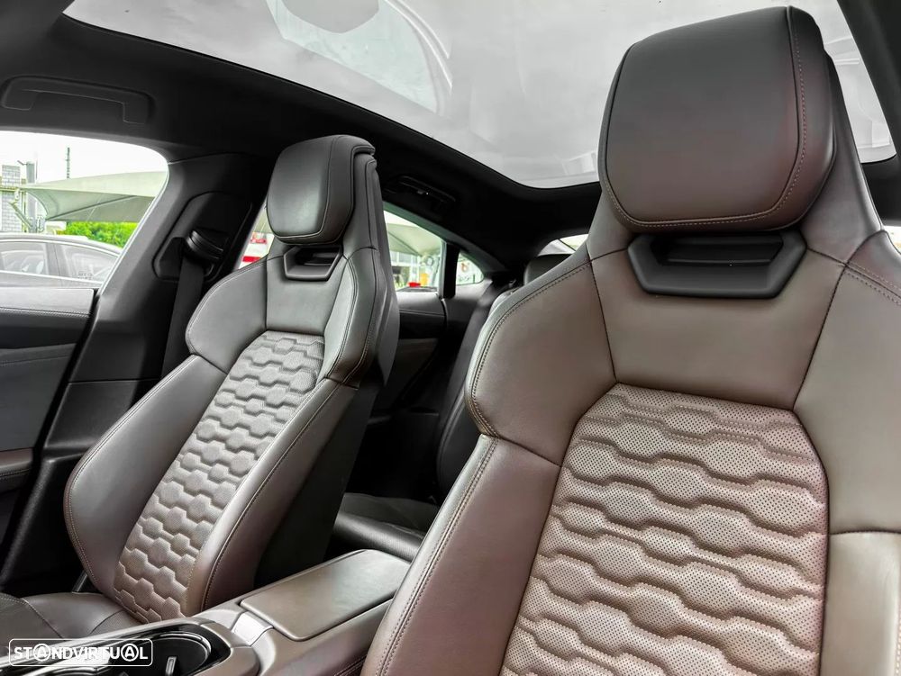 Audi e-tron GT quattro - 28