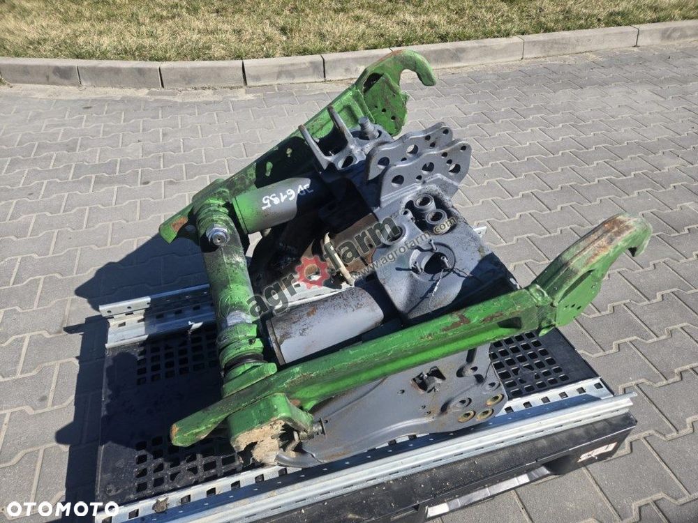 TUZ, przedni podnośnik, John Deere 6195R TLS - 3