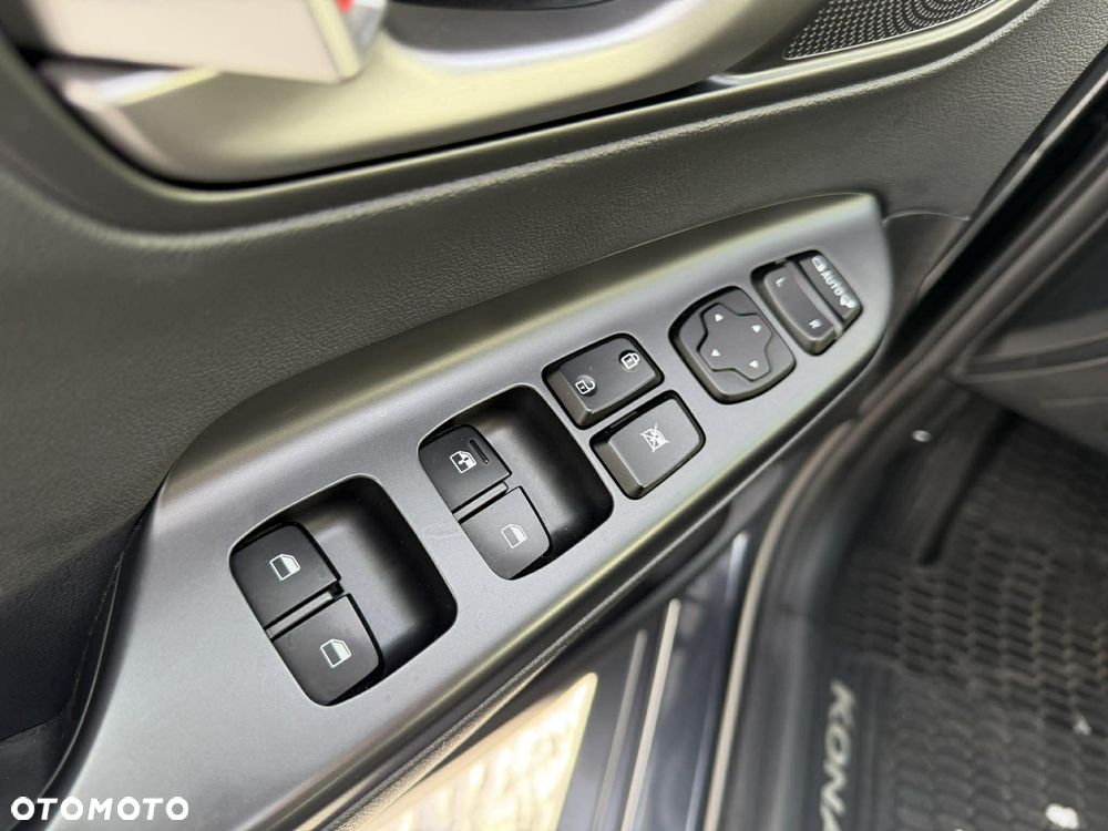 Hyundai Kona 1.6 T-GDI DCT 4WD Premium - 31