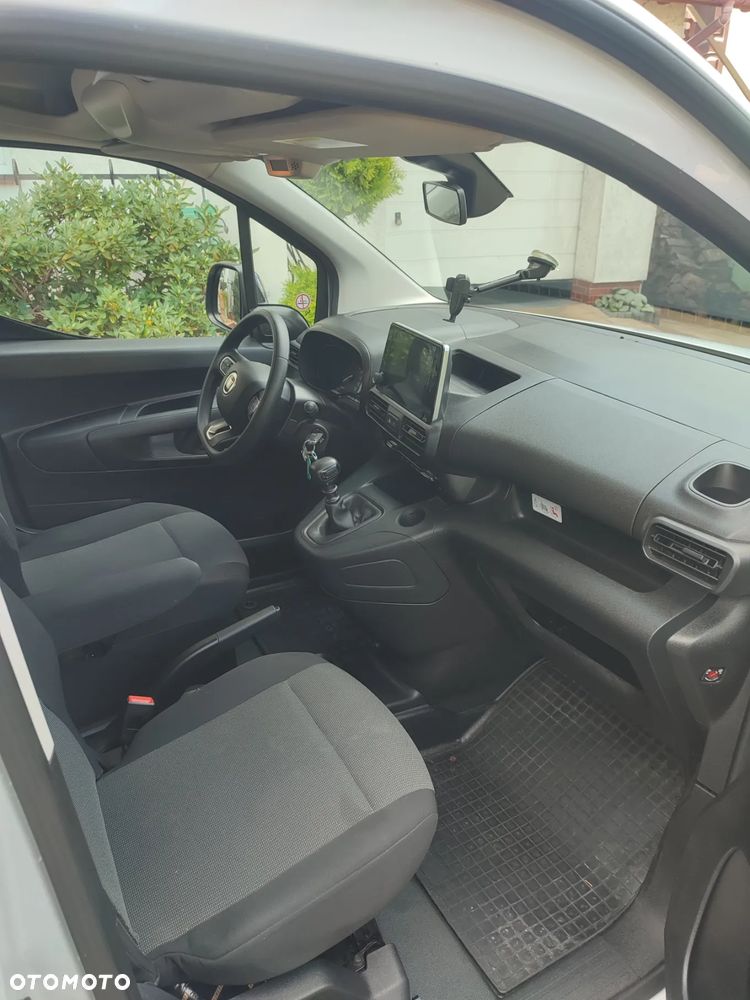 Fiat Doblo Combi 1.5 BlueHDI S&S - 10