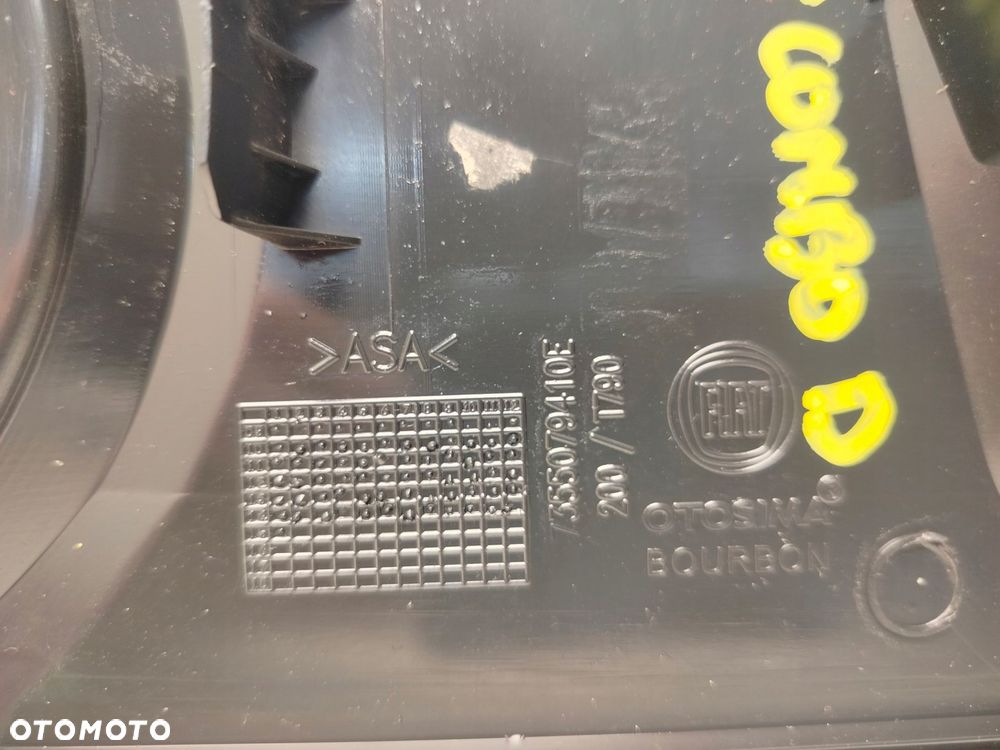 opel combo d 10r- blenda listwa emblemat drzwi prawych tył tylnych - 8