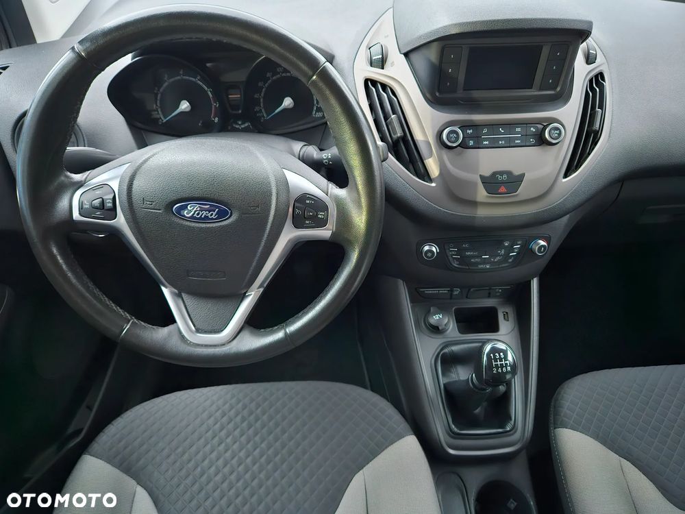 Ford Tourneo Courier 1.0 EcoBoost S&S Trend - 6