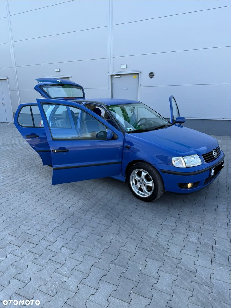 Volkswagen Polo 1.4 16V Trendline - 11