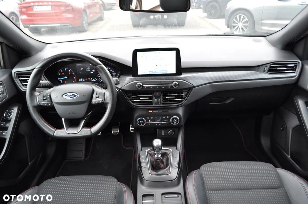 Ford Focus 1.0 EcoBoost Hybrid ST-LINE VIGNALE - 36