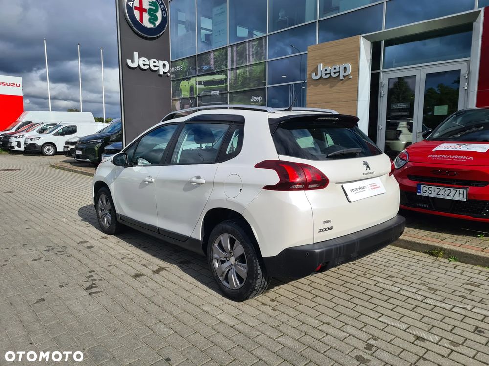 Peugeot 2008 1.2 Pure Tech Style S&S EAT6 - 8