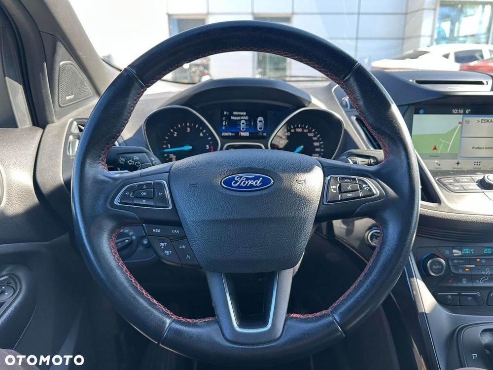Ford Kuga 2.0 TDCi AWD ST-Line - 14