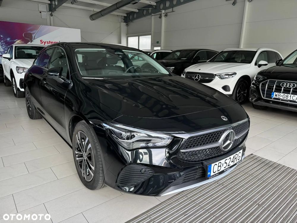 Mercedes-Benz CLA 180 d Progressive 8G-DCT - 16