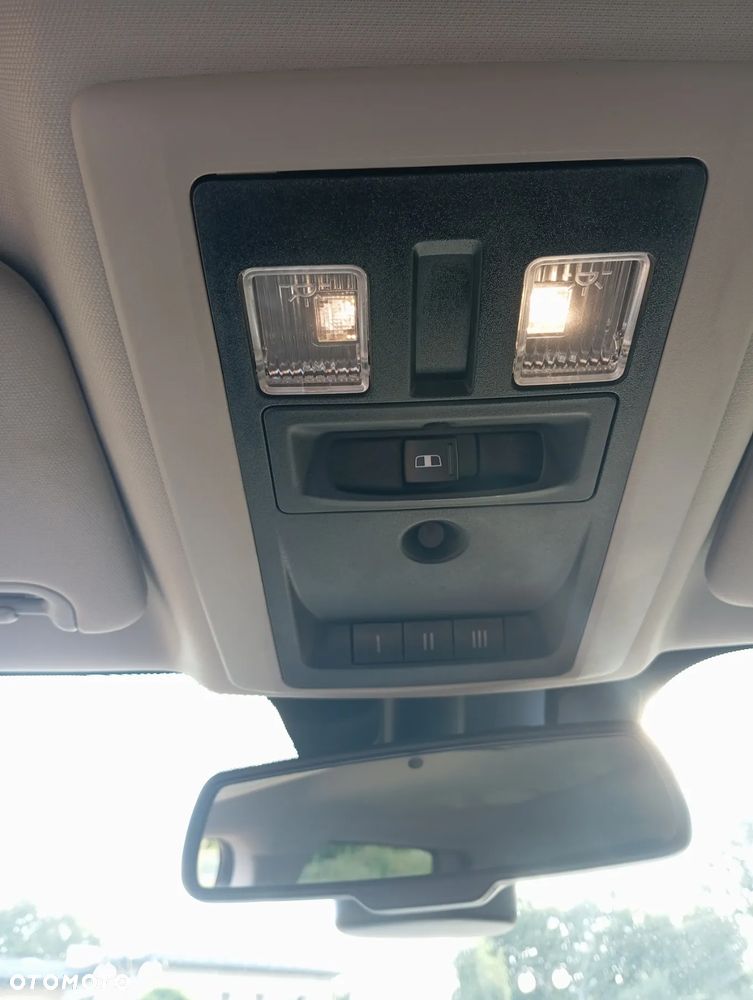 Dodge RAM 1500 5.7 4x4 - 17