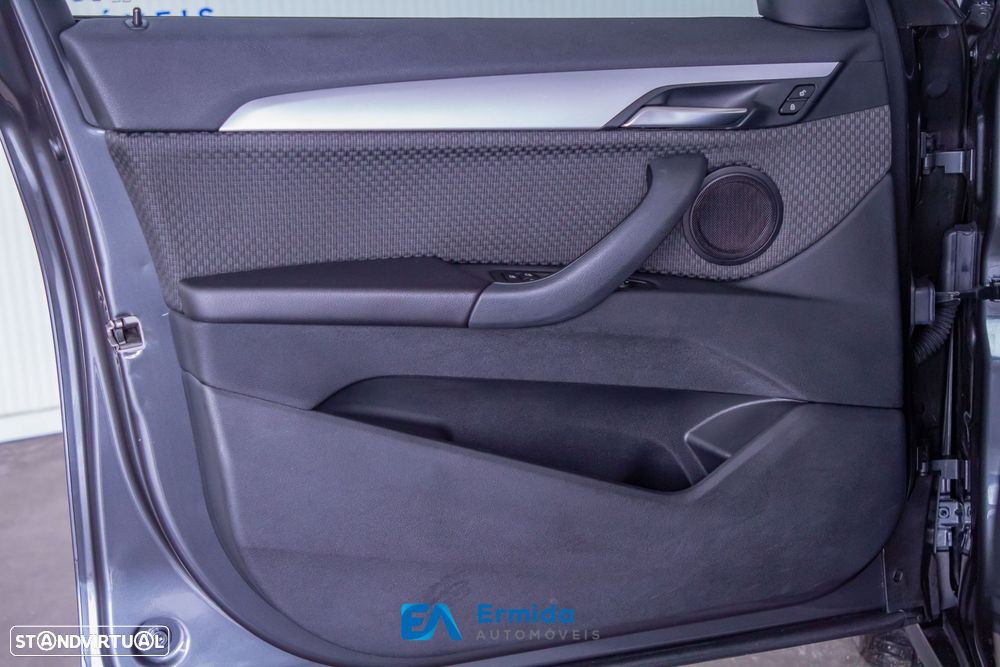 BMW X1 16 d sDrive Auto - 30