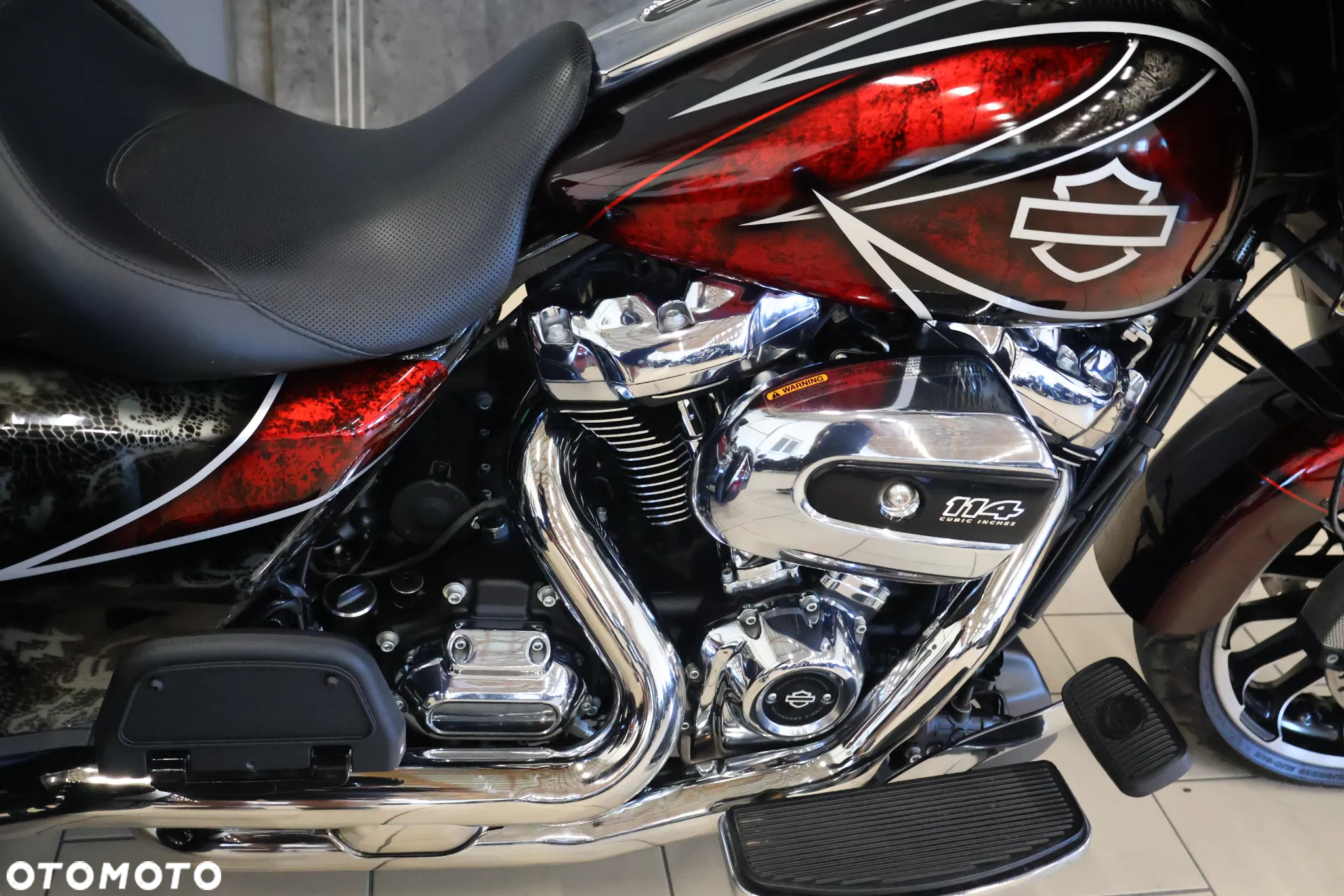 Harley-Davidson Touring Road Glide - 18