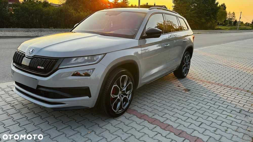 Skoda Kodiaq ver-2-0-bi--tdi-4x4-rs-dsg - 5
