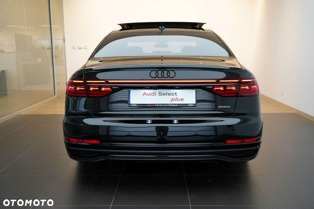Audi A8 - 5