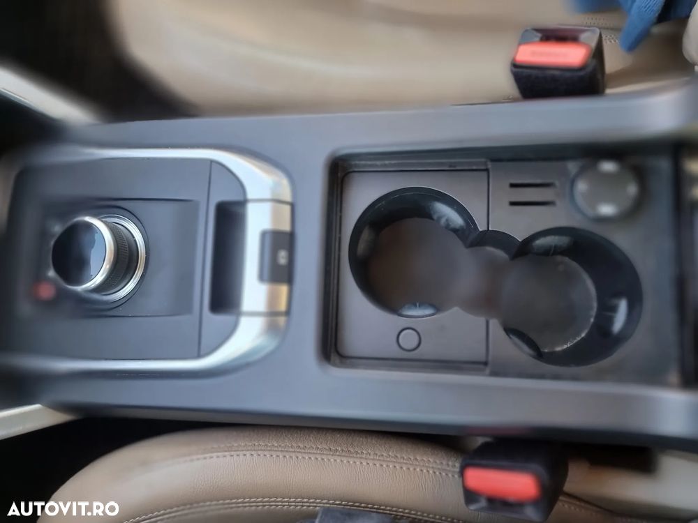 Land Rover Discovery Sport 2.0 l TD4 HSE Aut. - 16