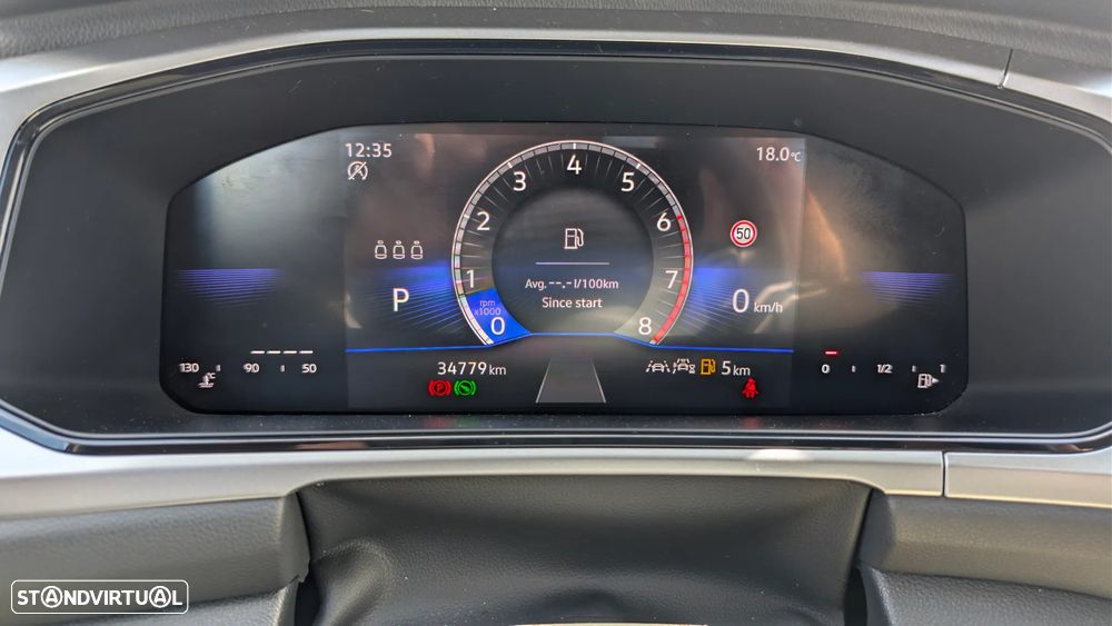 VW T-Roc 1.5 TSI Urban DSG - 11