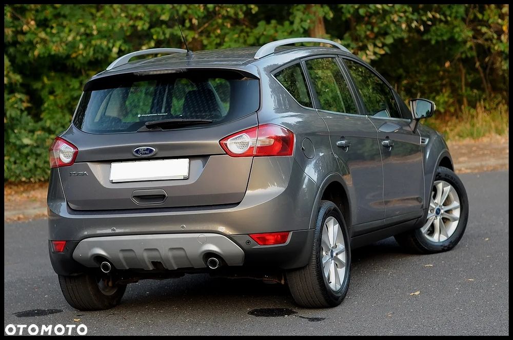 Ford Kuga 2.0 TDCi 4x4 Titanium - 17