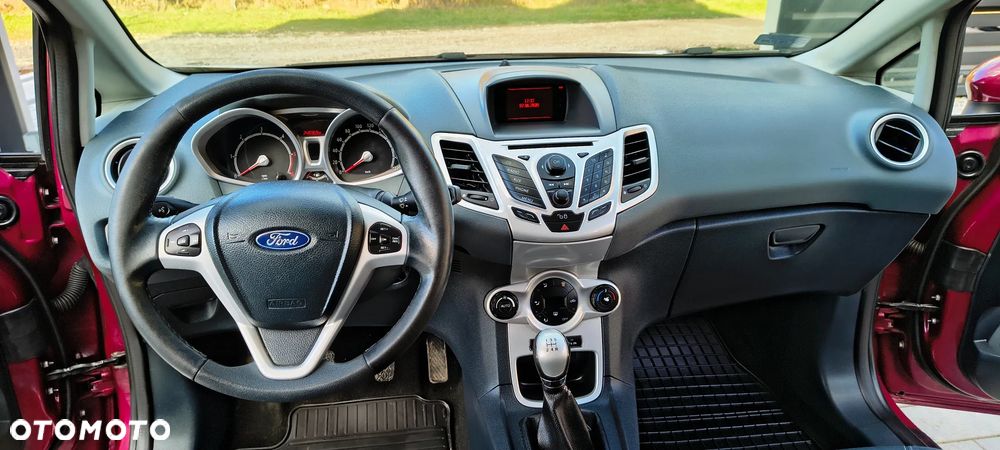 Ford Fiesta 1.4 TDCi Titanium - 20