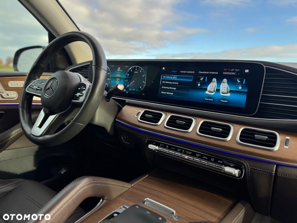 Mercedes-Benz GLE - 22