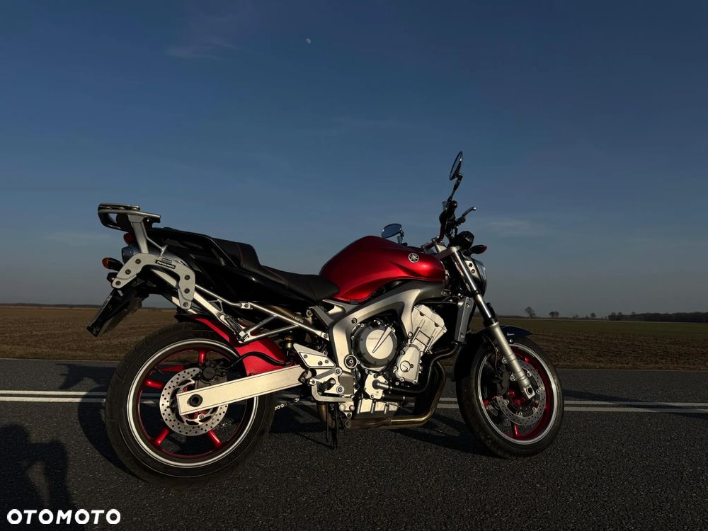 Yamaha FZ6 - 1