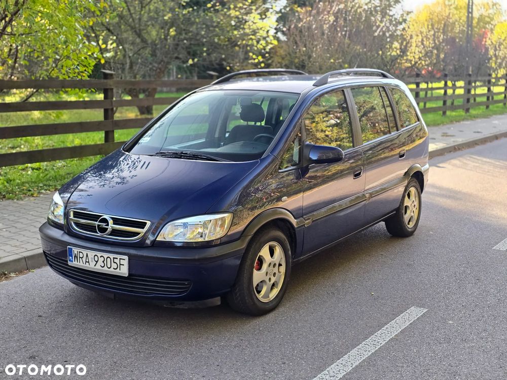 Opel Zafira - 11