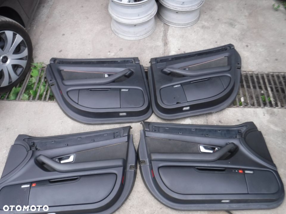 Audi A8 D3 Lift   tapicerki boczki drzwi bose EUROPA komplet - 2