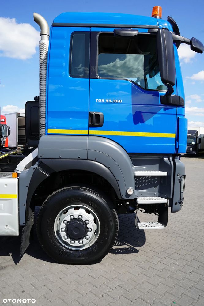 MAN TGS / 33.360  / 6 X 6  / E 6 / HAKOWIEC / MANUAL - 25