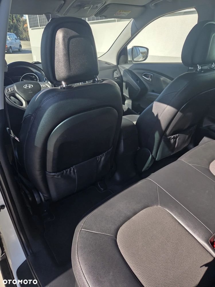 Hyundai ix35 2.0 CRDi 4WD Automatik Style - 13