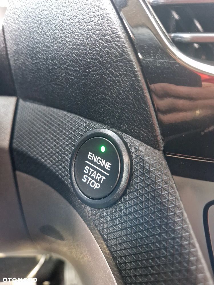 Ford Tourneo Connect - 23