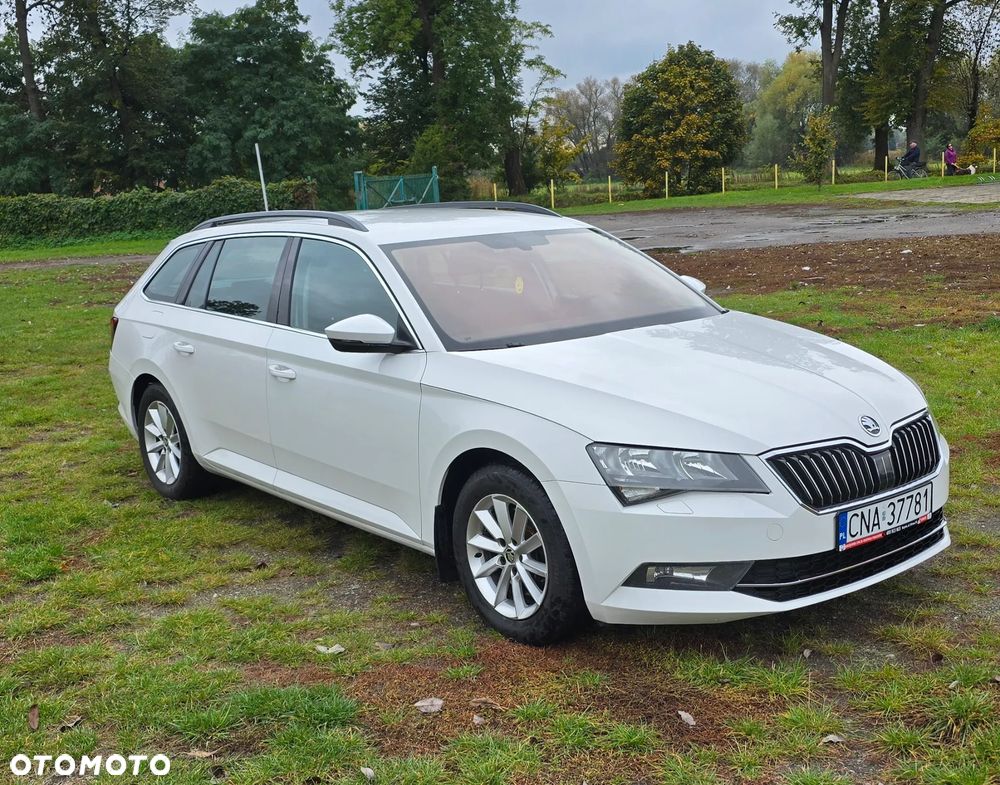 Skoda Superb ver-2-0-tdi-4x4-ambition - 2