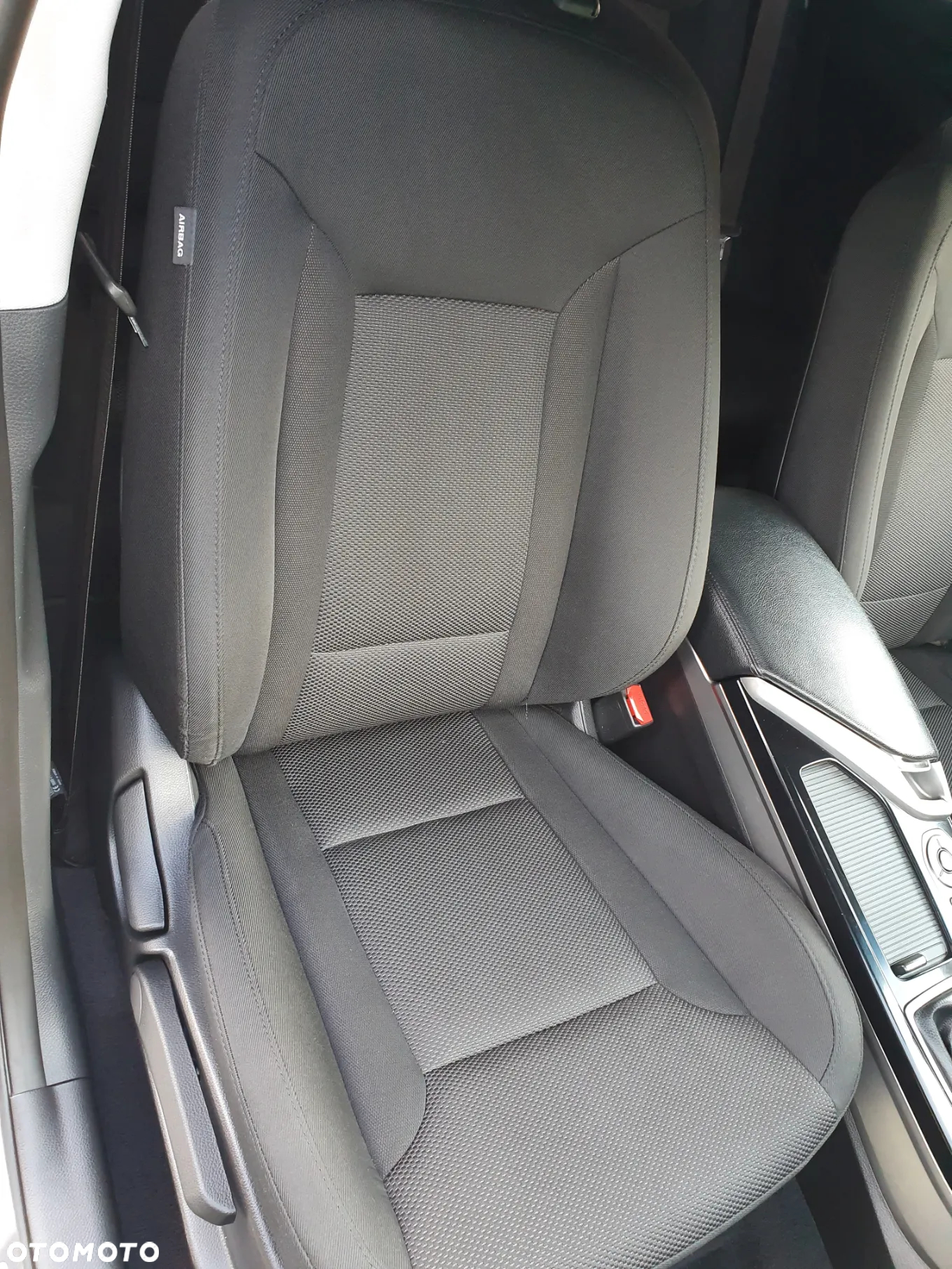 Hyundai i40 2.0 GDI Comfort + - 21