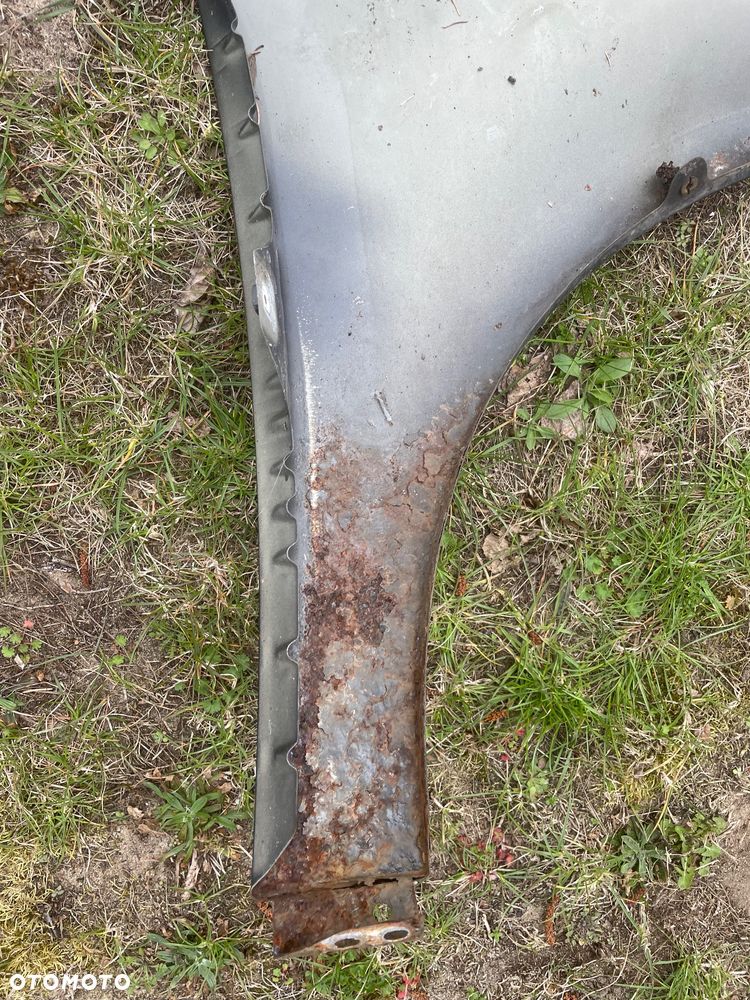 VW PASSAT B7  BLOTNIK LEWY LC9X - 4