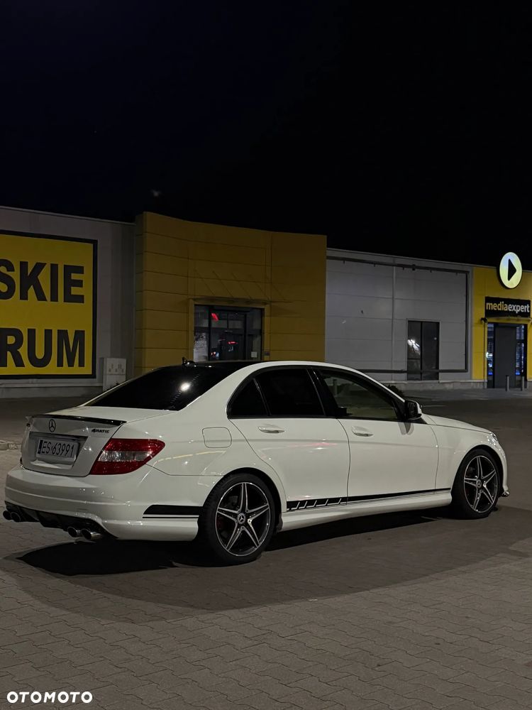 Mercedes-Benz Klasa C 300 Avantgarde 4-Matic - 4