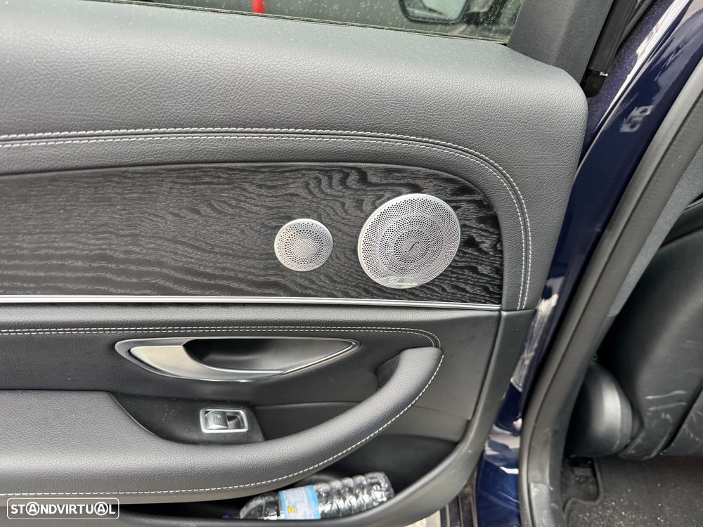 Mercedes-Benz E 300 de AMG Line - 10