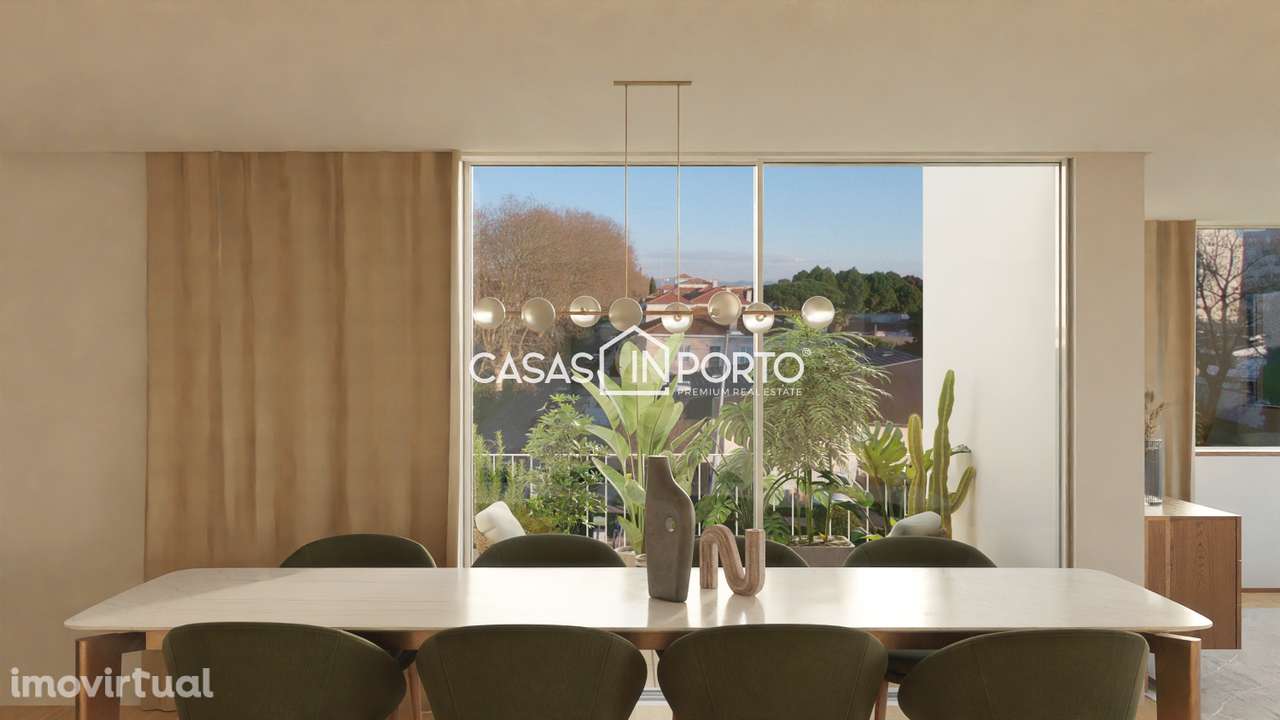 T4+1 Novo com Jardim Privativo e Box nas Antas - Grande imagem: 4/17