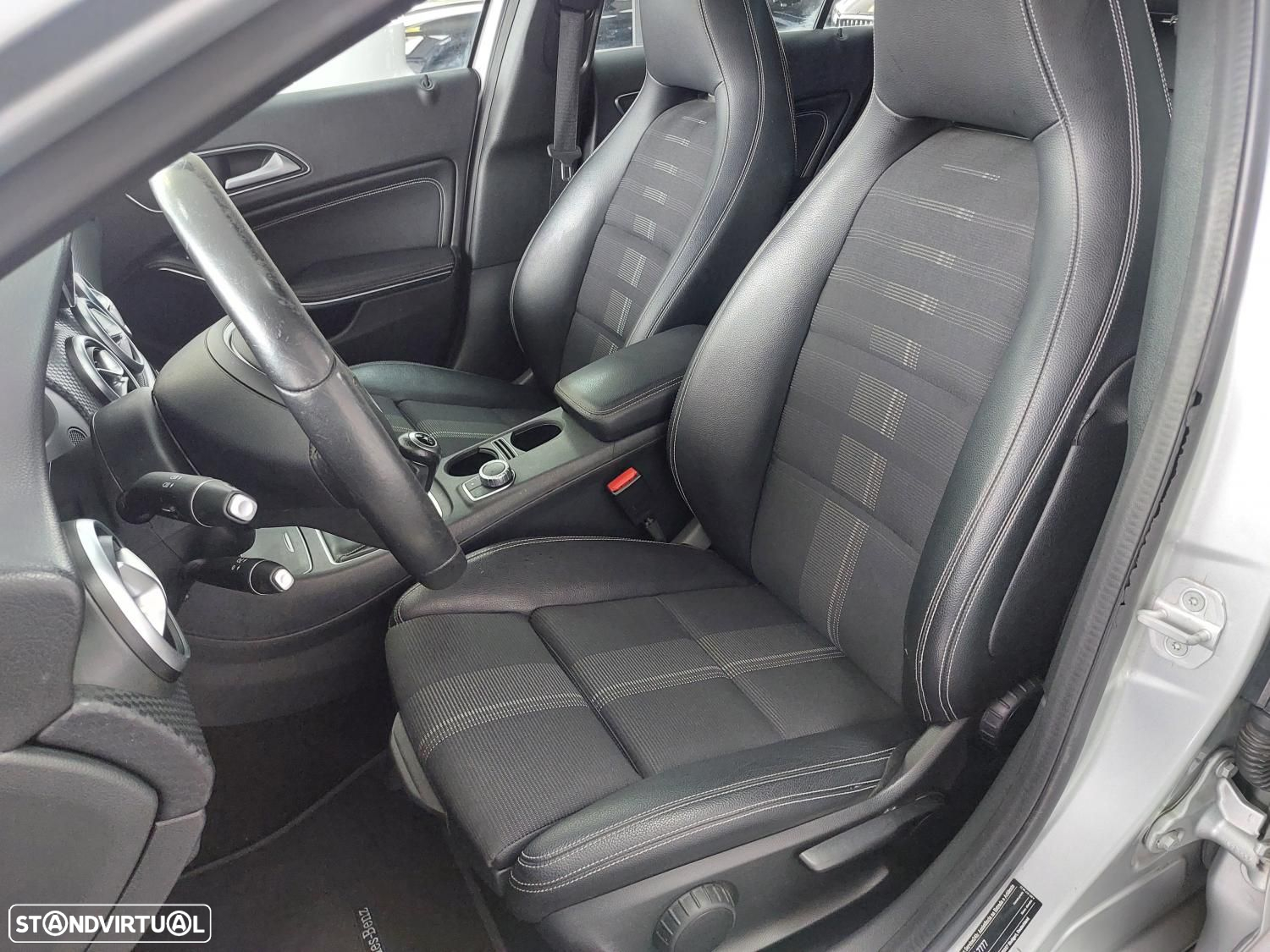Mercedes-Benz A 160 d Urban - 13