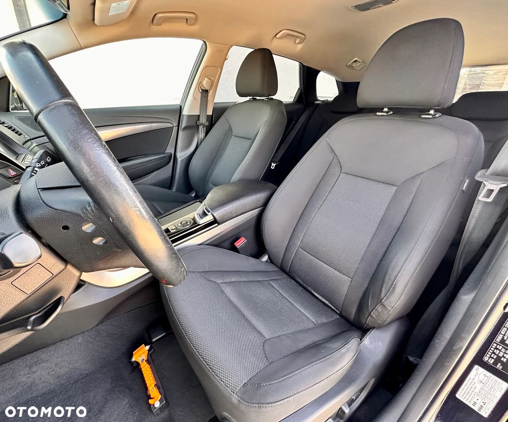 Hyundai i40 - 12